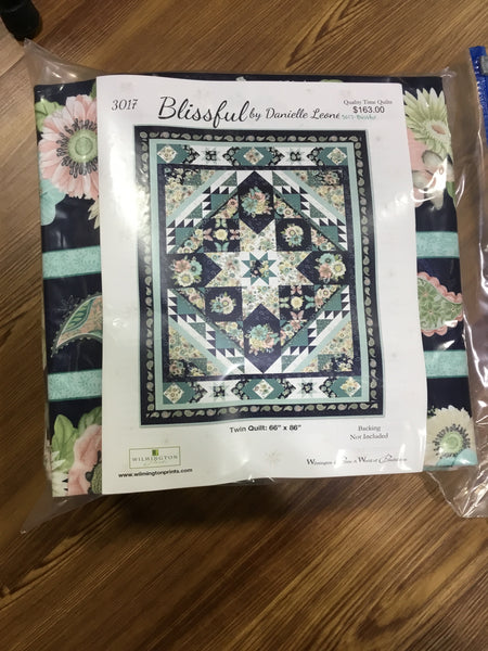 Blissful Twin Quilt Kit