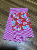 Tossed Hearts Towel Kit